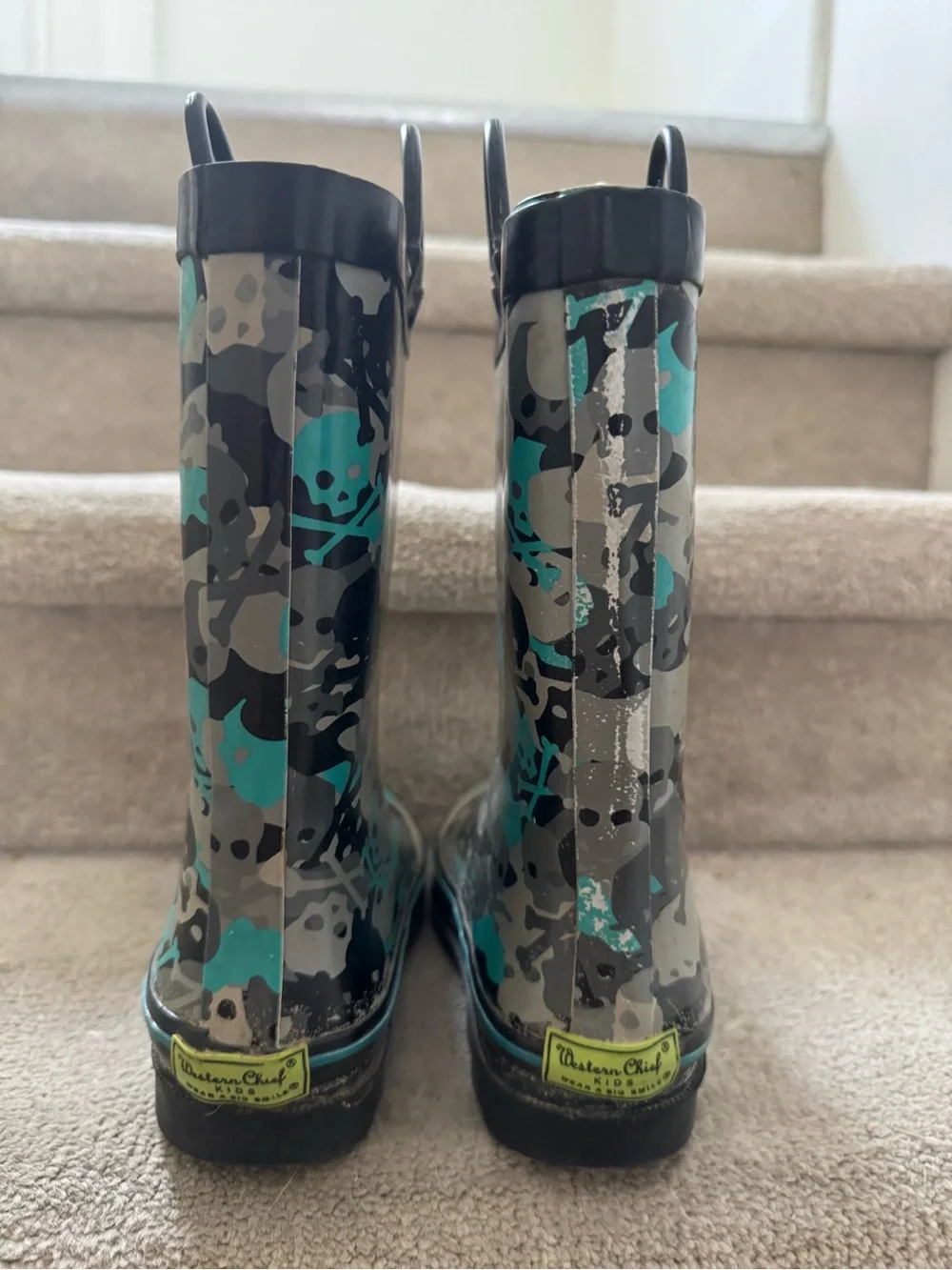 Western Chief Kids' Teal & Gray Camo Skull Rain Boots